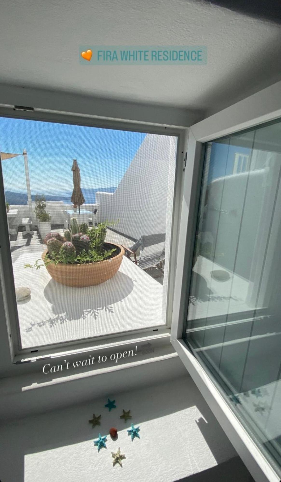 Fira White Residence Buitenkant foto